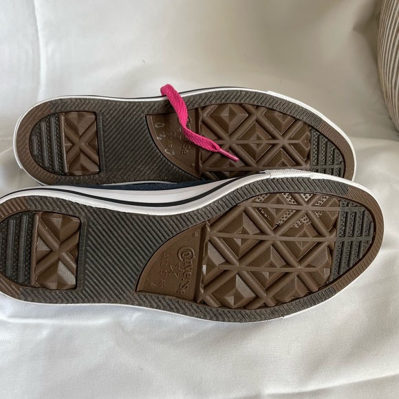 CONVERSE Navy unisex women’s size 6 NEW - Picture 7 of 7